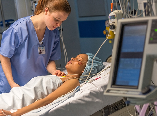 What Is A Critical Care Or Intensive Care Nurse Healthtimes